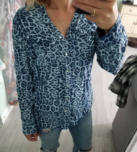 Passport Tops - Animal Print Top